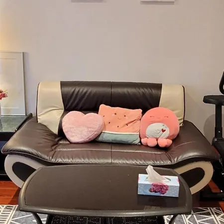 Mainfloor Spacious Room In Toronto Exterior photo